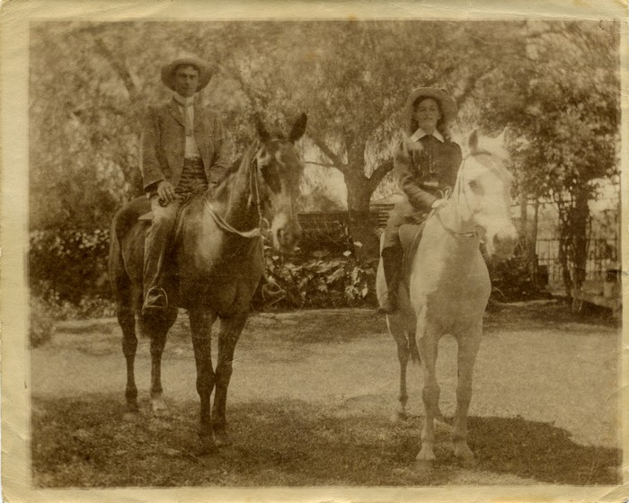 Lucius Manning and Gladys Tickell on horseback 