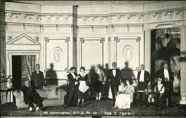 Scene from a play 