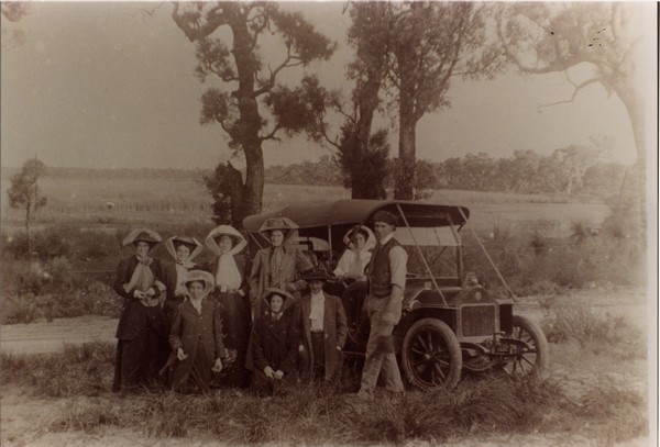 Manning family at Davilak with 1907 car.