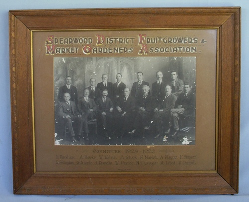 Spearwood District Fruitgrowers and Market Gardeners Association Committee 1925-26